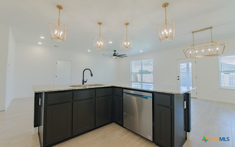 1013 Antelope Trail, Temple, TX 76504, 3 Bedrooms Bedrooms, ,2 BathroomsBathrooms,Residential,For Sale,1013 Antelope Trail,537300