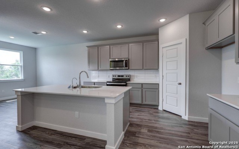7926 COFFEE MILL, San Antonio, TX 78252, 3 Bedrooms Bedrooms, ,2 BathroomsBathrooms,Residential,For Sale,7926 COFFEE MILL,1865696