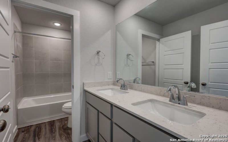 7906 COFFEE MILL, San Antonio, TX 78252, 3 Habitaciones Habitaciones , ,2 BañosBaños,Residential,En Venta,7906 COFFEE MILL,1865701