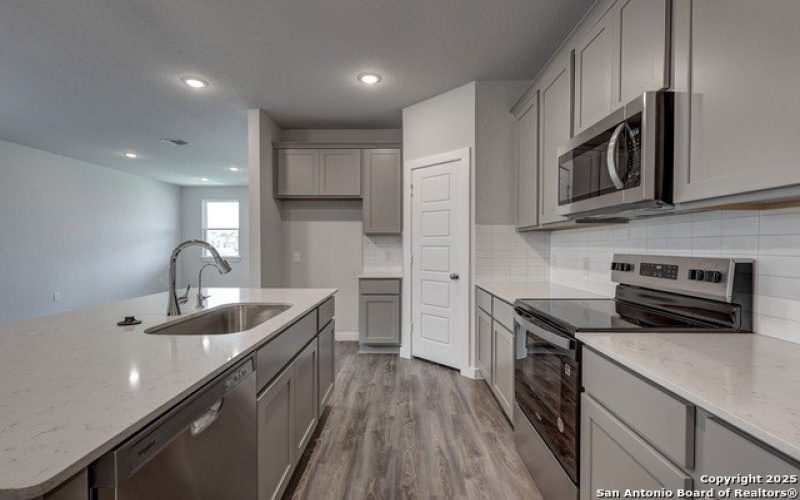 7906 COFFEE MILL, San Antonio, TX 78252, 3 Habitaciones Habitaciones , ,2 BañosBaños,Residential,En Venta,7906 COFFEE MILL,1865701