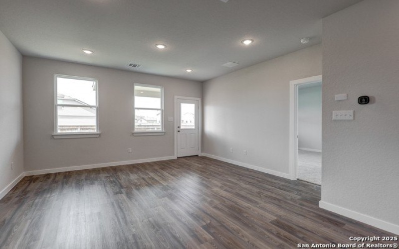 7906 COFFEE MILL, San Antonio, TX 78252, 3 Habitaciones Habitaciones , ,2 BañosBaños,Residential,En Venta,7906 COFFEE MILL,1865701