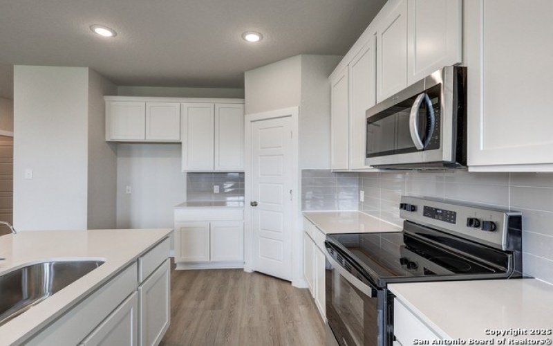 7848 COFFEE MILL, San Antonio, TX 78252, 3 Bedrooms Bedrooms, ,2 BathroomsBathrooms,Residential,For Sale,7848 COFFEE MILL,0,1865711