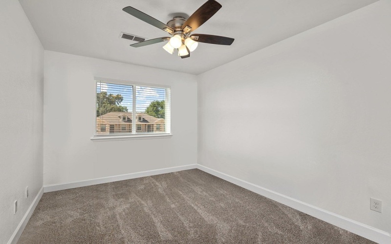 1003/1005 Armbrister Street, Brenham, TX 77833, 6 Bedrooms Bedrooms, ,7 BathroomsBathrooms,Residential,For Sale,1003/1005 Armbrister Street,141994