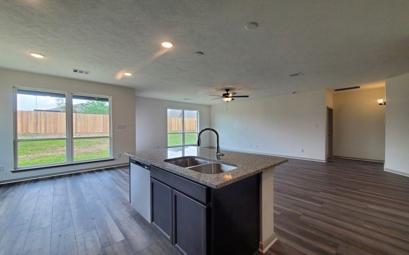 1418 Lake Ridge Drive, Brenham, TX 77833, 4 Bedrooms Bedrooms, ,2 BathroomsBathrooms,Residential,For Sale,1418 Lake Ridge Drive,0,147414