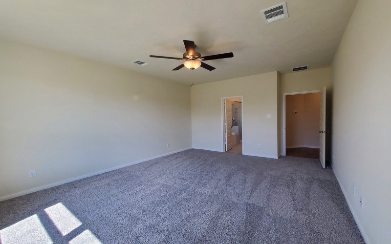 1412 Lake Ridge Drive, Brenham, TX 77833, 3 Habitaciones Habitaciones , ,2 BañosBaños,Residential,En Venta,1412 Lake Ridge Drive,0,148760