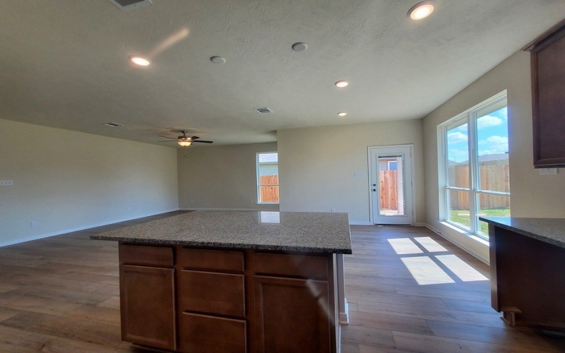 1412 Lake Ridge Drive, Brenham, TX 77833, 3 Habitaciones Habitaciones , ,2 BañosBaños,Residential,En Venta,1412 Lake Ridge Drive,0,148760