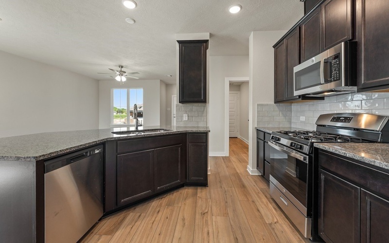 1409 Whitney Lane, Brenham, TX 77833, 3 Bedrooms Bedrooms, ,2 BathroomsBathrooms,Residential,For Sale,1409 Whitney Lane,0,148767