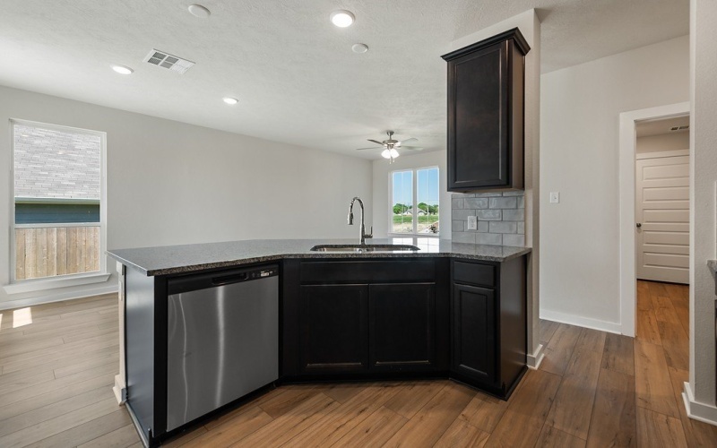 1409 Whitney Lane, Brenham, TX 77833, 3 Bedrooms Bedrooms, ,2 BathroomsBathrooms,Residential,For Sale,1409 Whitney Lane,0,148767