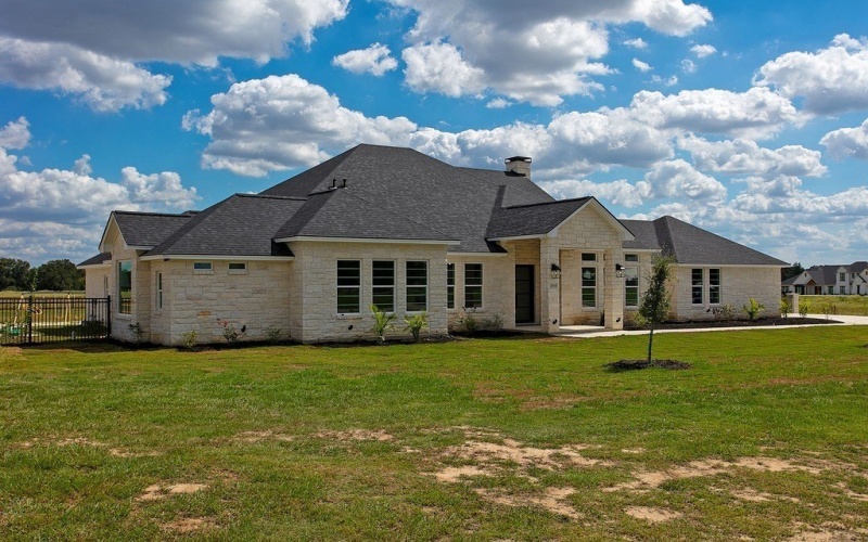7844 Mathis Creek Drive, Bryan, TX 77808, 4 Habitaciones Habitaciones , ,3 BañosBaños,Granja,En Venta,7844 Mathis Creek Drive,149021