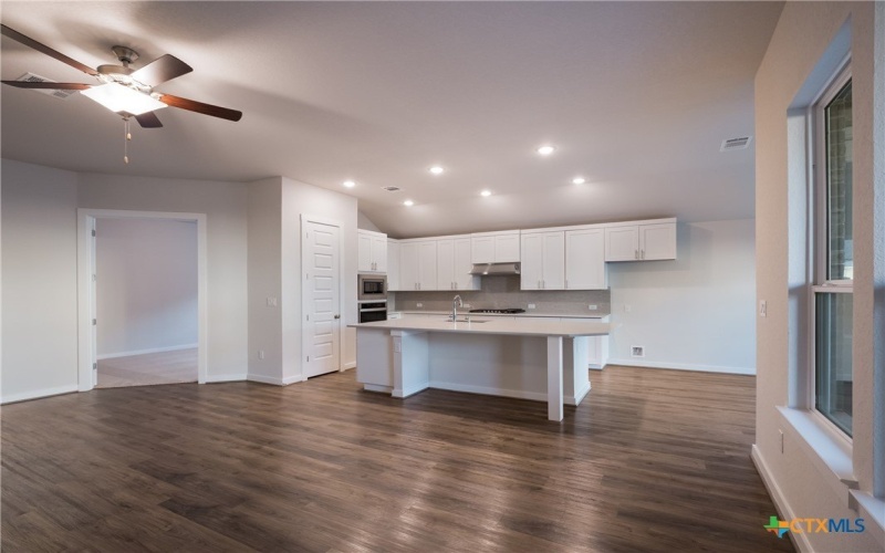 584 Tobacco Pass, New Braunfels, TX 78132, 4 Habitaciones Habitaciones , ,2 BañosBaños,Residential,En Venta,584 Tobacco Pass,475459