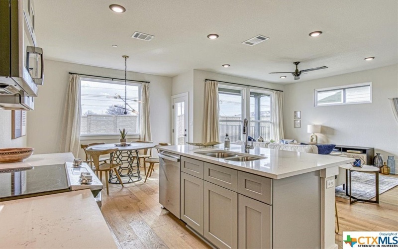 2600 Gattis School Rd, Round Rock, TX 78664, 3 Habitaciones Habitaciones , ,2 BañosBaños,Residential,En Venta,2600 Gattis School Rd,0,497245