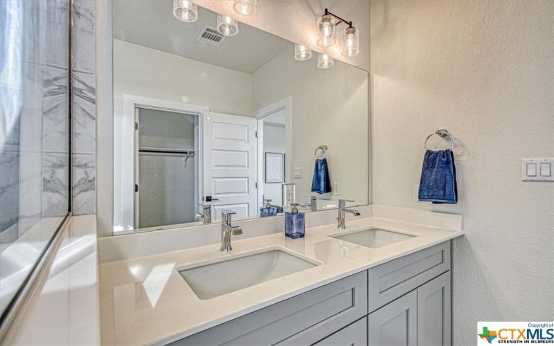 2600 Gattis School Rd, Round Rock, TX 78664, 3 Habitaciones Habitaciones , ,2 BañosBaños,Residential,En Venta,2600 Gattis School Rd,0,497245