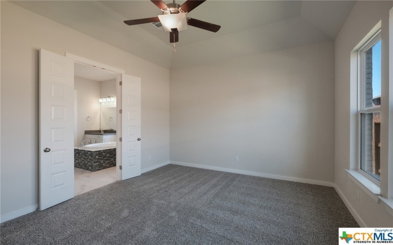2240 Sur Avenue, New Braunfels, TX 78132, 4 Habitaciones Habitaciones , ,3 BañosBaños,Residential,En Venta,2240 Sur Avenue,506250