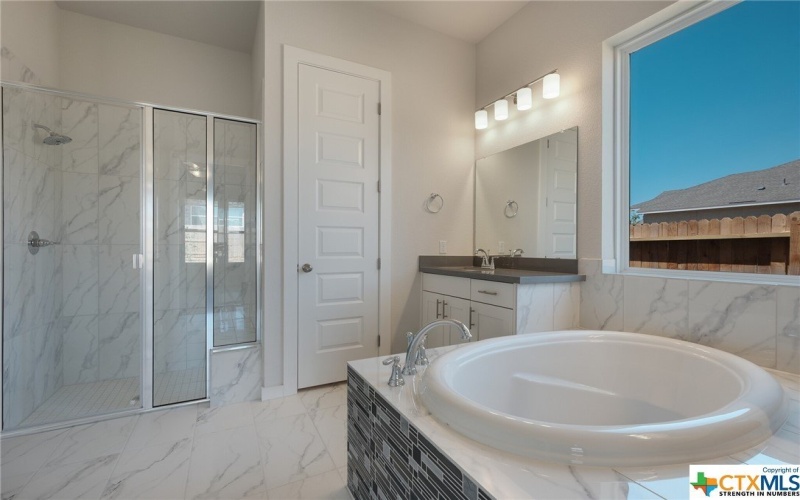 2240 Sur Avenue, New Braunfels, TX 78132, 4 Habitaciones Habitaciones , ,3 BañosBaños,Residential,En Venta,2240 Sur Avenue,506250