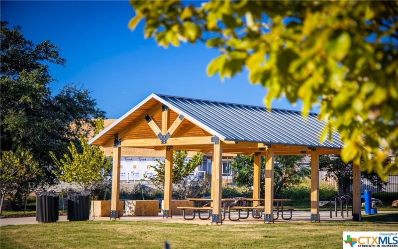 2240 Sur Avenue, New Braunfels, TX 78132, 4 Habitaciones Habitaciones , ,3 BañosBaños,Residential,En Venta,2240 Sur Avenue,506250