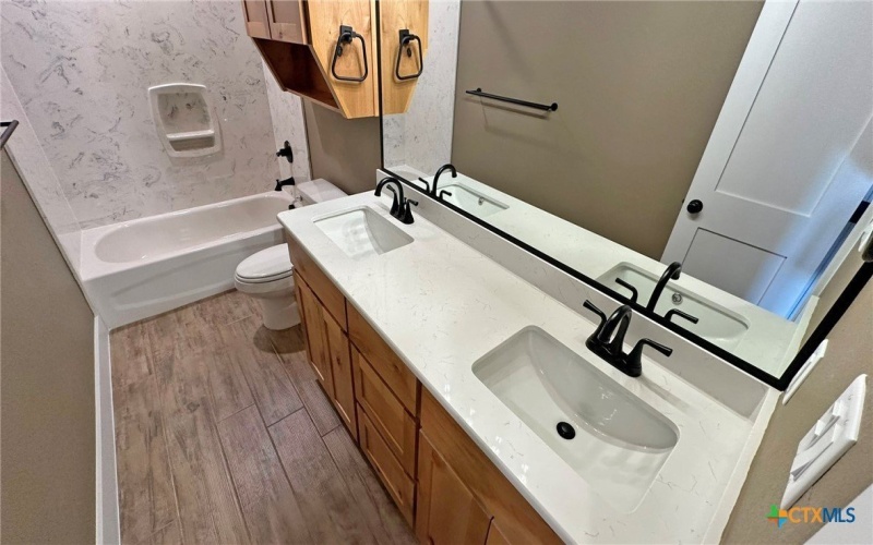 1524 Cottonwood Mesa Drive, Kempner, TX 76539, 4 Bedrooms Bedrooms, ,2 BathroomsBathrooms,Residential,For Sale,1524 Cottonwood Mesa Drive,530952
