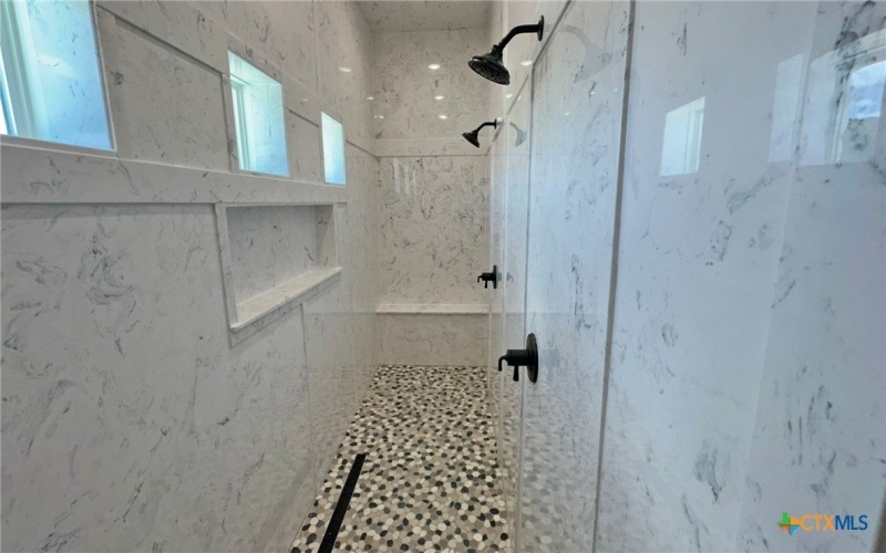1524 Cottonwood Mesa Drive, Kempner, TX 76539, 4 Bedrooms Bedrooms, ,2 BathroomsBathrooms,Residential,For Sale,1524 Cottonwood Mesa Drive,530952