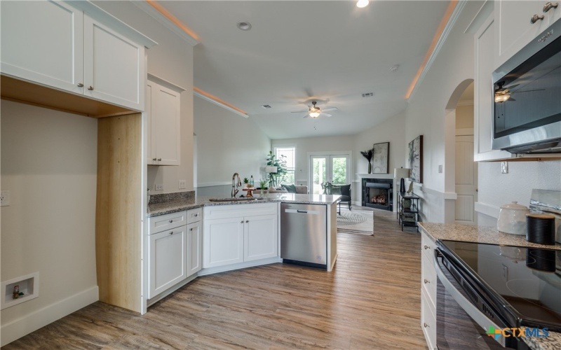 166 Lost Maples Way, Marion, TX 78124, 3 Bedrooms Bedrooms, ,2 BathroomsBathrooms,Residential,For Sale,166 Lost Maples Way,532728
