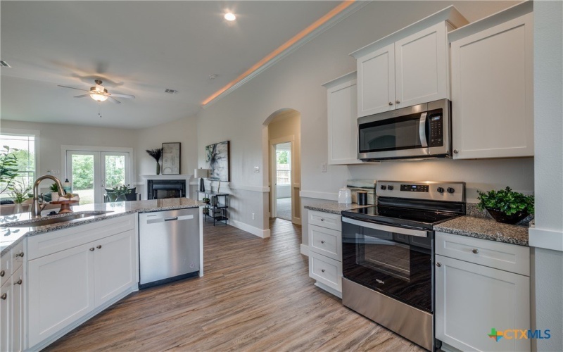 166 Lost Maples Way, Marion, TX 78124, 3 Bedrooms Bedrooms, ,2 BathroomsBathrooms,Residential,For Sale,166 Lost Maples Way,532728