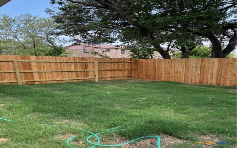 206 E Washington Avenue, Copperas Cove, TX 76522, 3 Habitaciones Habitaciones , ,Residential,En Venta,206 E Washington Avenue,533714