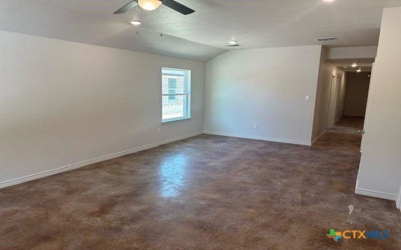 206 E Washington Avenue, Copperas Cove, TX 76522, 3 Habitaciones Habitaciones , ,Residential,En Venta,206 E Washington Avenue,533714