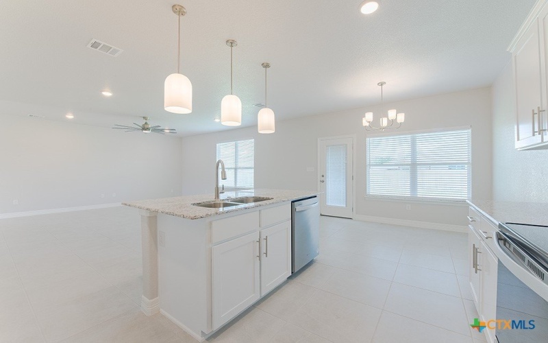 1023 Antelope Trail, Temple, TX 76504, 4 Habitaciones Habitaciones , ,2 BañosBaños,Residential,En Venta,1023 Antelope Trail,533899