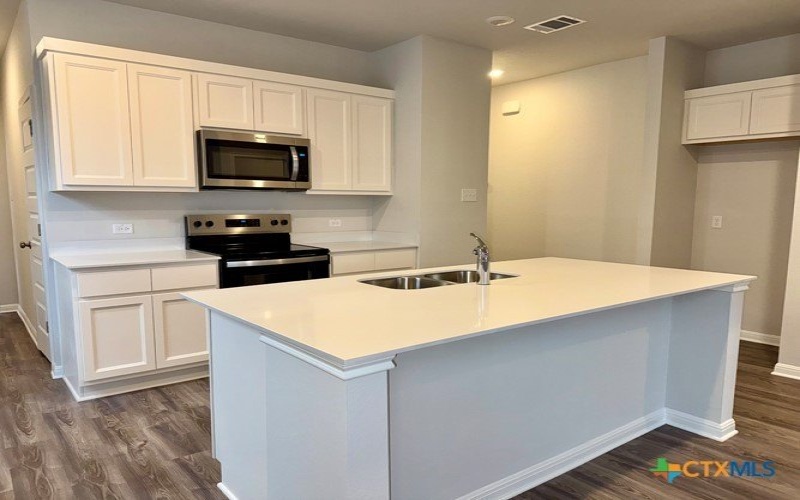 213 Alcatraz Loop, Jarrell, TX 76537, 4 Habitaciones Habitaciones , ,2 BañosBaños,Residential,En Venta,213 Alcatraz Loop,560874