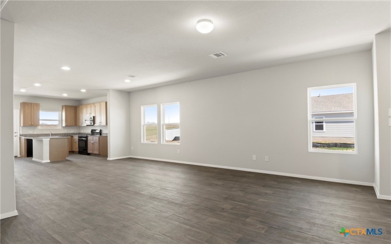 196 Lavender Lane, Elgin, TX 78621, 3 Habitaciones Habitaciones , ,2 BañosBaños,Residential,En Venta,196 Lavender Lane,0,561067
