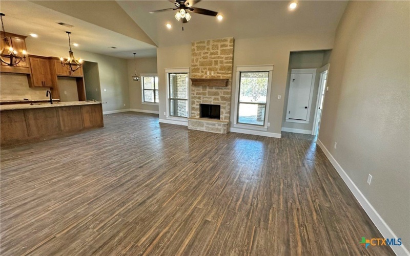 4219 Cool Basin, Copperas Cove, TX 76539, 4 Bedrooms Bedrooms, ,3 BathroomsBathrooms,Residential,For Sale,4219 Cool Basin,561282