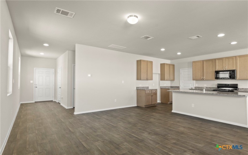 192 Lavender Lane, Elgin, TX 78621, 3 Bedrooms Bedrooms, ,2 BathroomsBathrooms,Residential,For Sale,192 Lavender Lane,561519