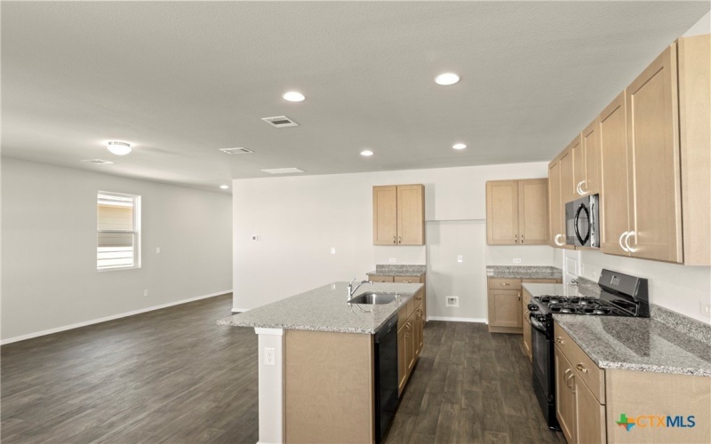 192 Lavender Lane, Elgin, TX 78621, 3 Bedrooms Bedrooms, ,2 BathroomsBathrooms,Residential,For Sale,192 Lavender Lane,561519