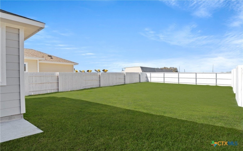 192 Lavender Lane, Elgin, TX 78621, 3 Bedrooms Bedrooms, ,2 BathroomsBathrooms,Residential,For Sale,192 Lavender Lane,561519
