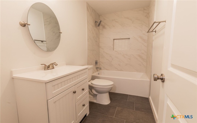 1123 Ainsworth Street, Gonzales, TX 78629, 3 Bedrooms Bedrooms, ,2 BathroomsBathrooms,Residential,For Sale,1123 Ainsworth Street,561556