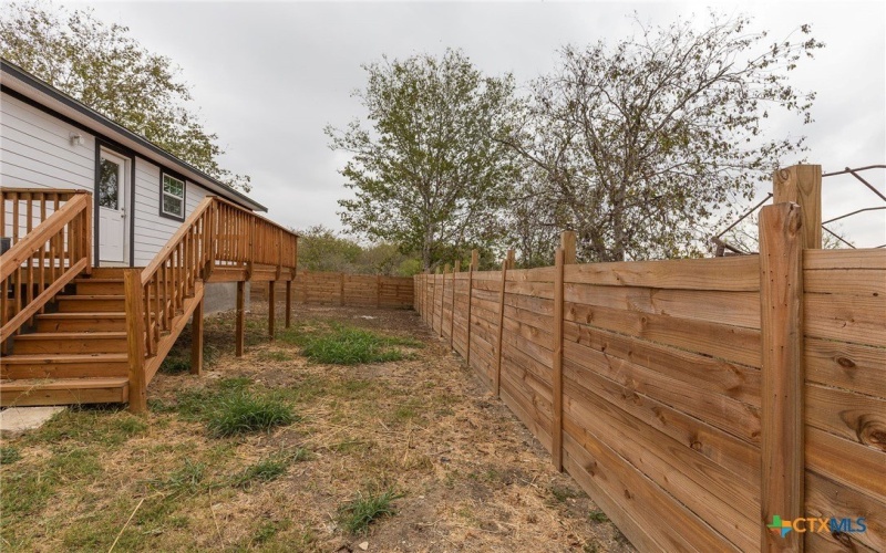 1123 Ainsworth Street, Gonzales, TX 78629, 3 Bedrooms Bedrooms, ,2 BathroomsBathrooms,Residential,For Sale,1123 Ainsworth Street,561556