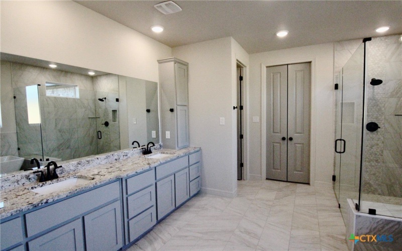 5715 Sparrow Court, Temple, TX 76502, 4 Bedrooms Bedrooms, ,3 BathroomsBathrooms,Residential,For Sale,5715 Sparrow Court,561685