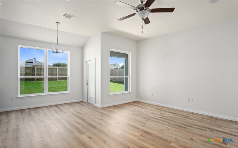 1017 Lago Azul Lane, Temple, TX 76504, 4 Bedrooms Bedrooms, ,2 BathroomsBathrooms,Residential,For Sale,1017 Lago Azul Lane,562196