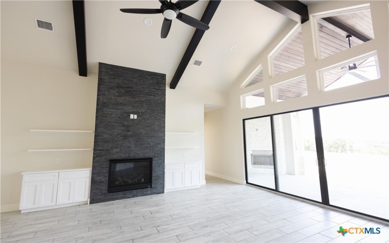 1193 Country Pike, Canyon Lake, TX 78133, 4 Bedrooms Bedrooms, ,5 BathroomsBathrooms,Residential,For Sale,1193 Country Pike,546912