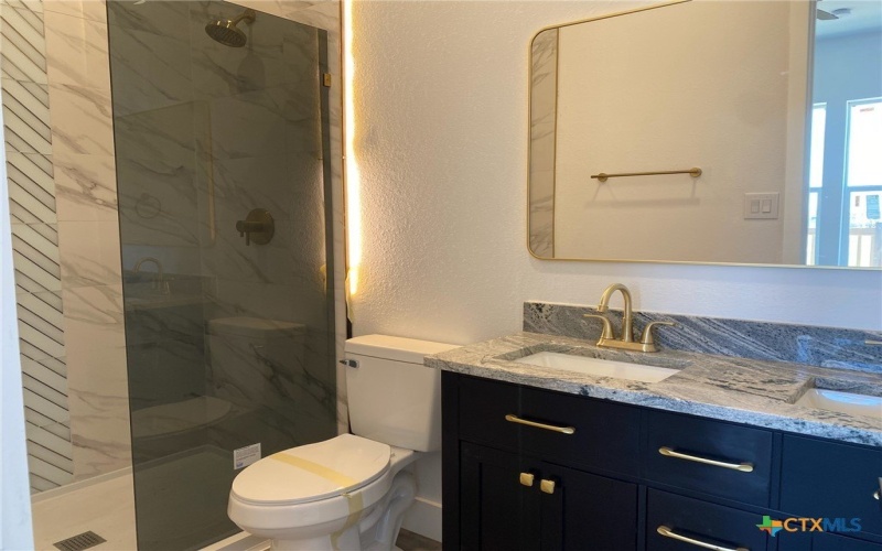 43 Buckskin Drive, Palacios, TX 77465, 2 Habitaciones Habitaciones , ,2 BañosBaños,Residential,En Venta,43 Buckskin Drive,548059