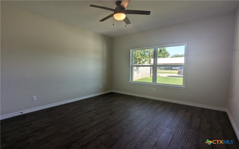1704 E Avenue G, Lampasas, TX 76550, 3 Bedrooms Bedrooms, ,2 BathroomsBathrooms,Residential,For Sale,1704 E Avenue G,548809