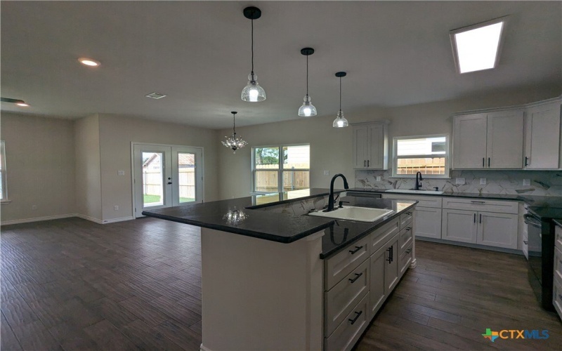 1708 E Ave G, Lampasas, TX 76550, 3 Bedrooms Bedrooms, ,2 BathroomsBathrooms,Residential,For Sale,1708 E Ave G,0,548925