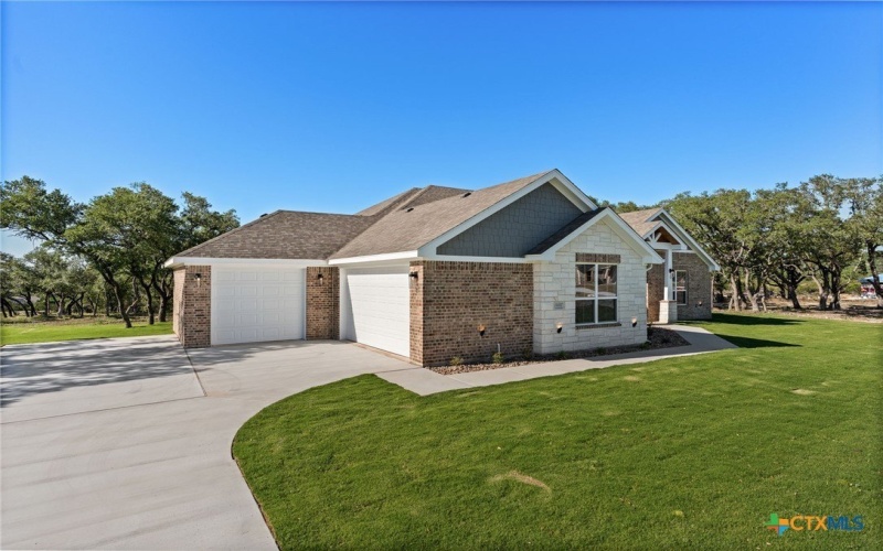 4237 Cold Springs Drive, Kempner, TX 76539, 4 Bedrooms Bedrooms, ,3 BathroomsBathrooms,Residential,For Sale,4237 Cold Springs Drive,549132