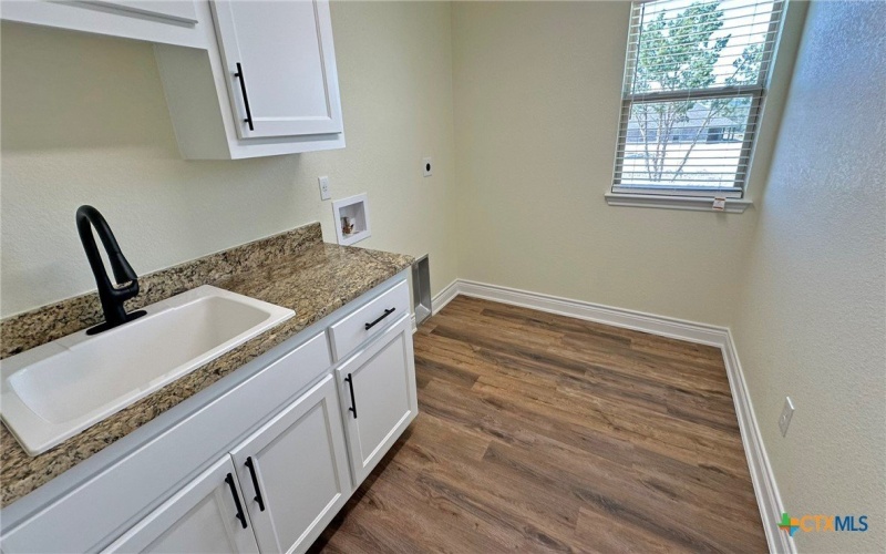 4237 Cool Basin Road, Kempner, TX 76539, 4 Bedrooms Bedrooms, ,2 BathroomsBathrooms,Residential,For Sale,4237 Cool Basin Road,552089