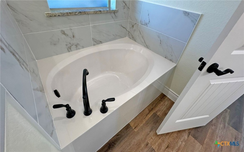 4237 Cool Basin Road, Kempner, TX 76539, 4 Bedrooms Bedrooms, ,2 BathroomsBathrooms,Residential,For Sale,4237 Cool Basin Road,552089