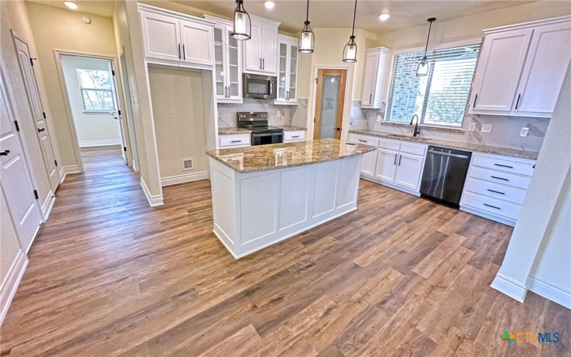 4237 Cool Basin Road, Kempner, TX 76539, 4 Bedrooms Bedrooms, ,2 BathroomsBathrooms,Residential,For Sale,4237 Cool Basin Road,552089