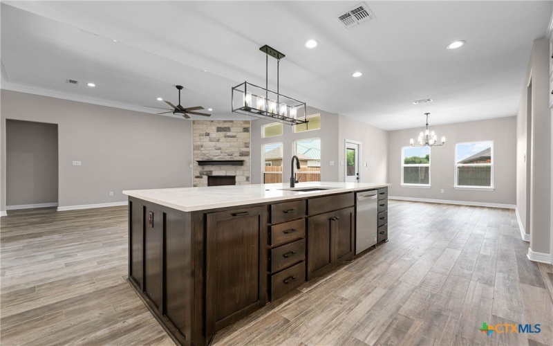 1134 Creekstone Trail, Seguin, TX 78155, 4 Habitaciones Habitaciones , ,2 BañosBaños,Residential,En Venta,1134 Creekstone Trail,553633