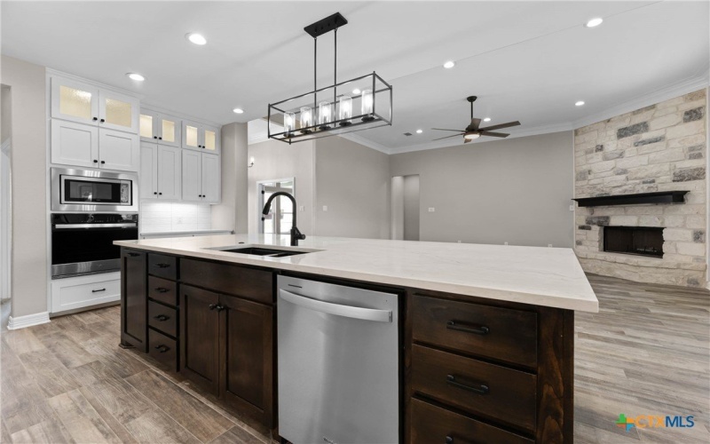 1134 Creekstone Trail, Seguin, TX 78155, 4 Habitaciones Habitaciones , ,2 BañosBaños,Residential,En Venta,1134 Creekstone Trail,553633
