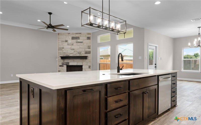 1134 Creekstone Trail, Seguin, TX 78155, 4 Habitaciones Habitaciones , ,2 BañosBaños,Residential,En Venta,1134 Creekstone Trail,553633