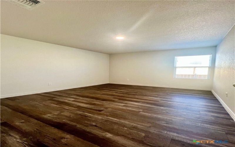 117 Dolphin Drive, Temple, TX 76501, 6 Bedrooms Bedrooms, ,Residential,For Sale,117 Dolphin Drive,554994