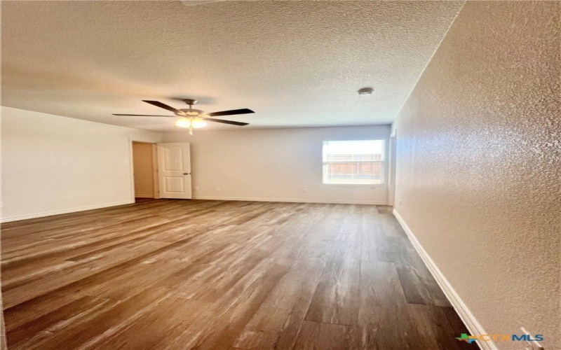 117 Dolphin Drive, Temple, TX 76501, 6 Bedrooms Bedrooms, ,Residential,For Sale,117 Dolphin Drive,554994