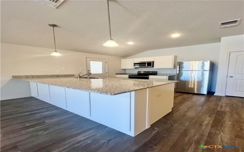 117 Dolphin Drive, Temple, TX 76501, 6 Bedrooms Bedrooms, ,Residential,For Sale,117 Dolphin Drive,554994